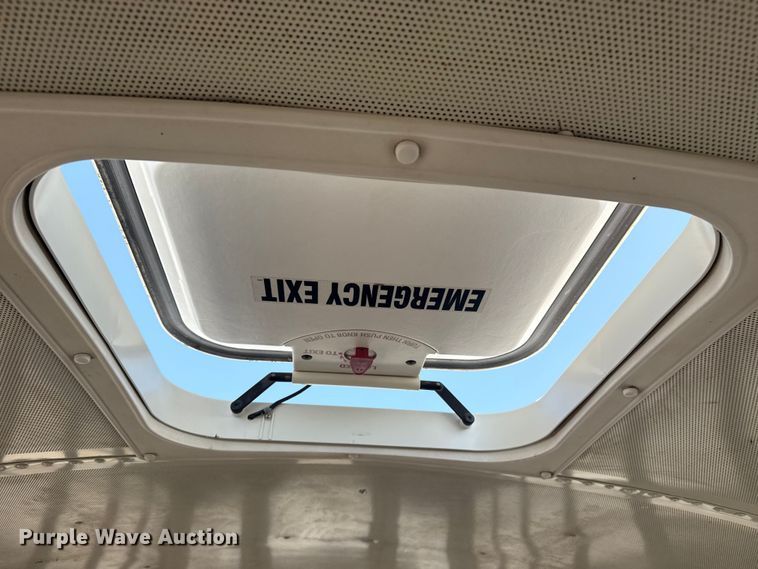 image for item EG6104 2007 International 3000 school bus