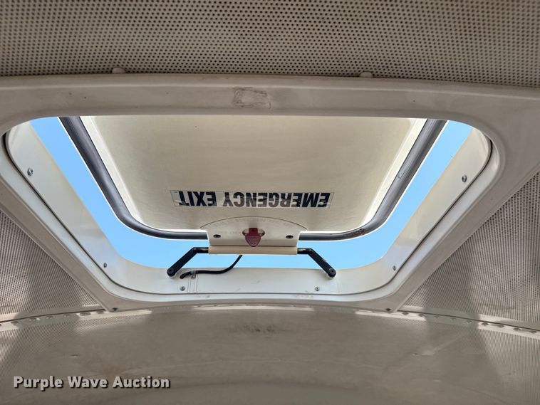 image for item EG6104 2007 International 3000 school bus