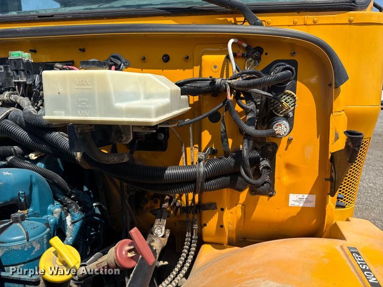 image for item EG6104 2007 International 3000 school bus