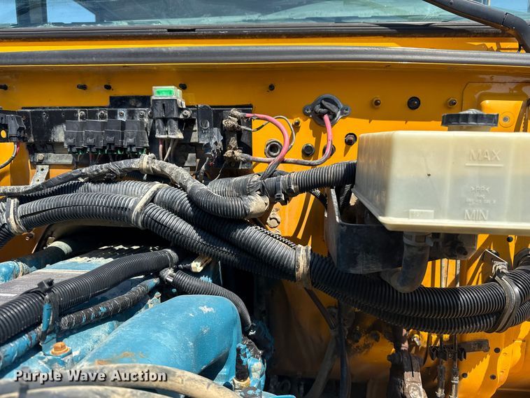 image for item EG6104 2007 International 3000 school bus