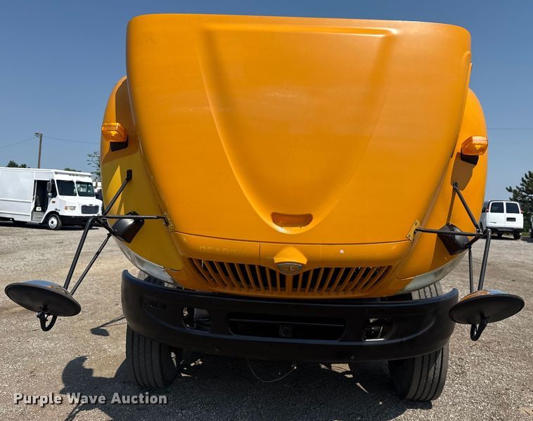 image for item EG6104 2007 International 3000 school bus