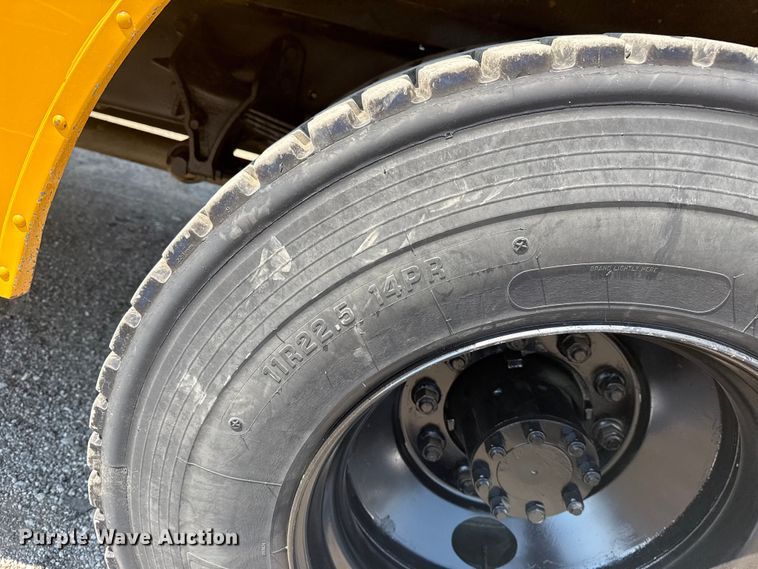 image for item EG6104 2007 International 3000 school bus