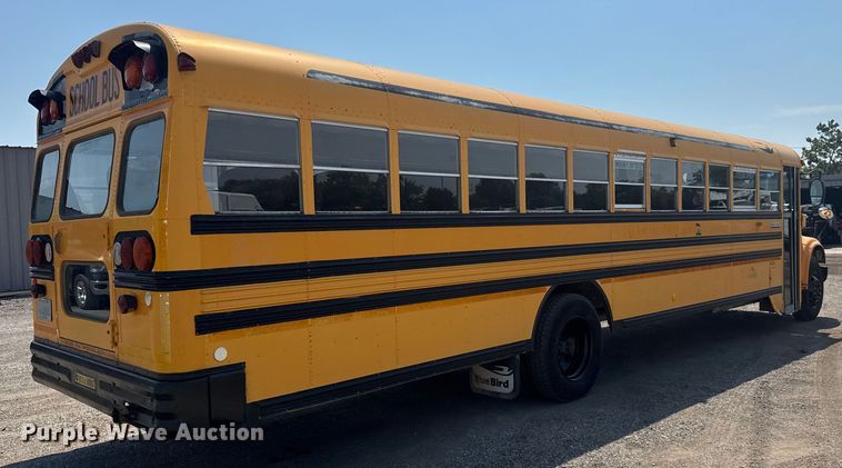 image for item EG6107 2003 International 3800 school bus