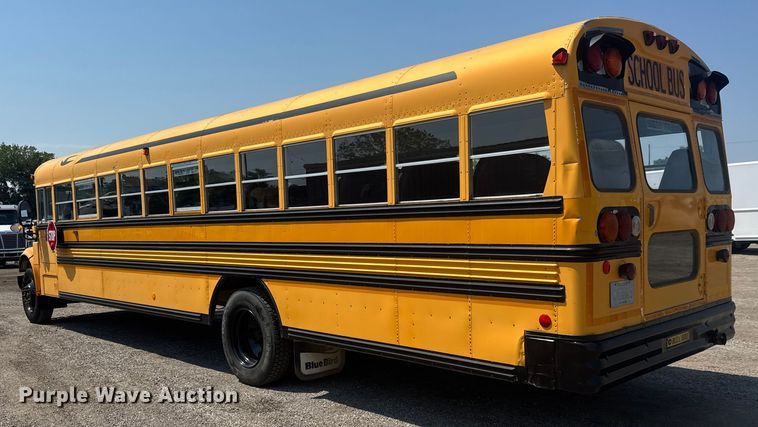 image for item EG6107 2003 International 3800 school bus