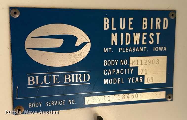 image for item EG6107 2003 International 3800 school bus