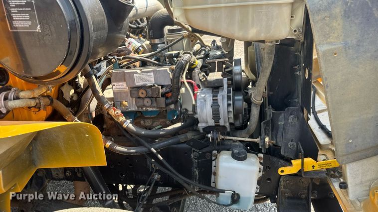 image for item EG6107 2003 International 3800 school bus