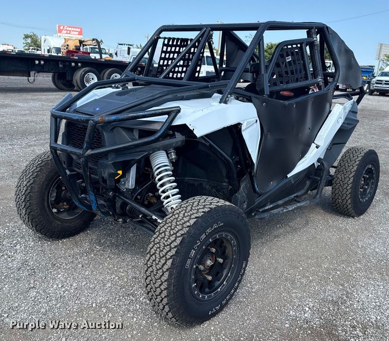 image for item EG6155 2017 Polaris Razor XP 1000 utility vehicle