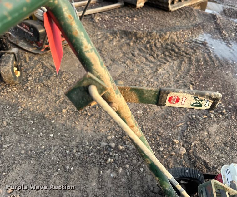 image for item EH7447 TurfCo. 8530 bed edger