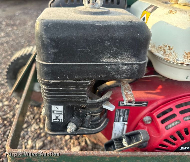 image for item EH7447 TurfCo. 8530 bed edger