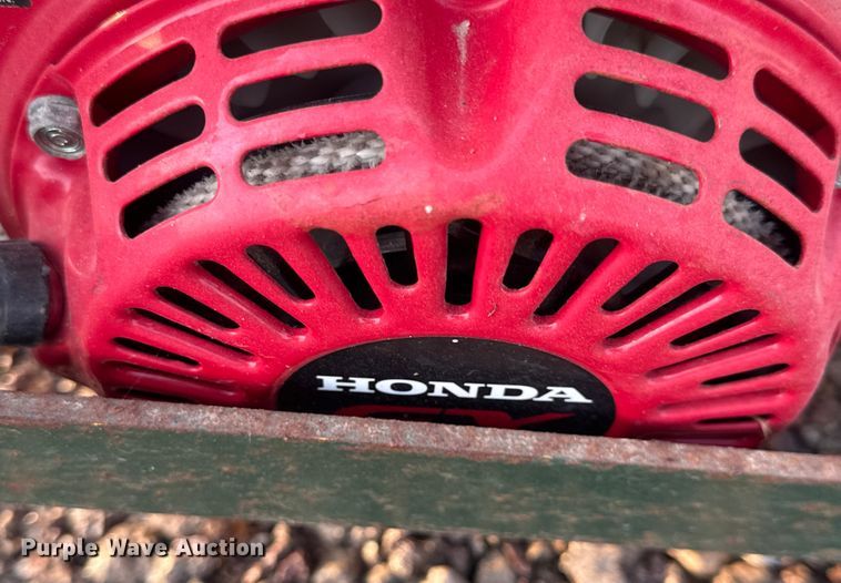 image for item EH7447 TurfCo. 8530 bed edger