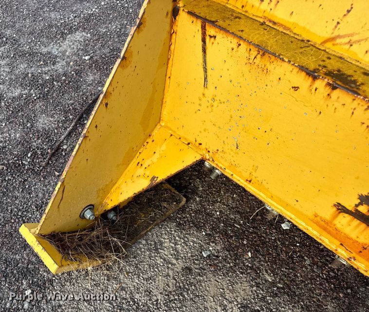 image for item EH7454 Pro-Tec SD14L wheel loader snow pusher