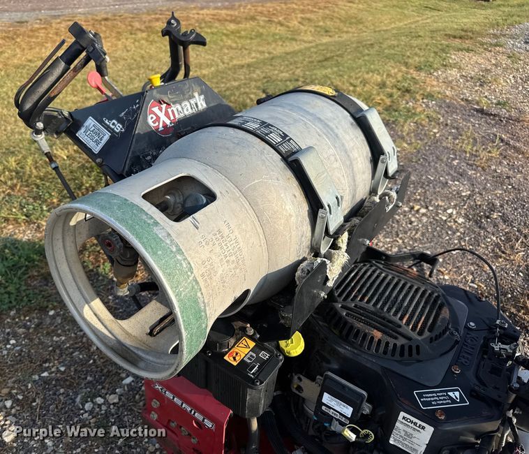 image for item EH7455 eXmark Turf Tracer TTX680PKC52400 lawn mower