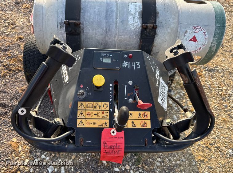 image for item EH7455 eXmark Turf Tracer TTX680PKC52400 lawn mower