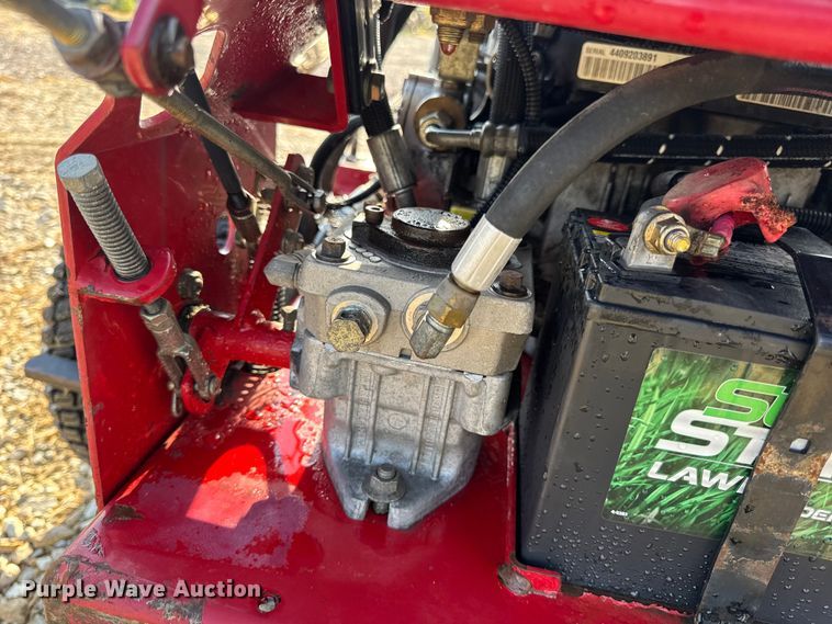 image for item EH7456 eXmark Turf Tracer TTX680PKC524 lawn mower