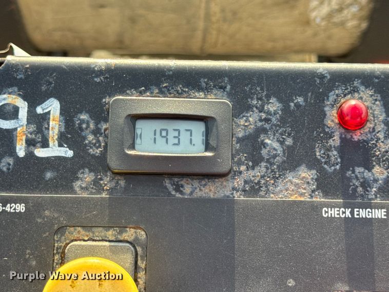 image for item EH7456 eXmark Turf Tracer TTX680PKC524 lawn mower