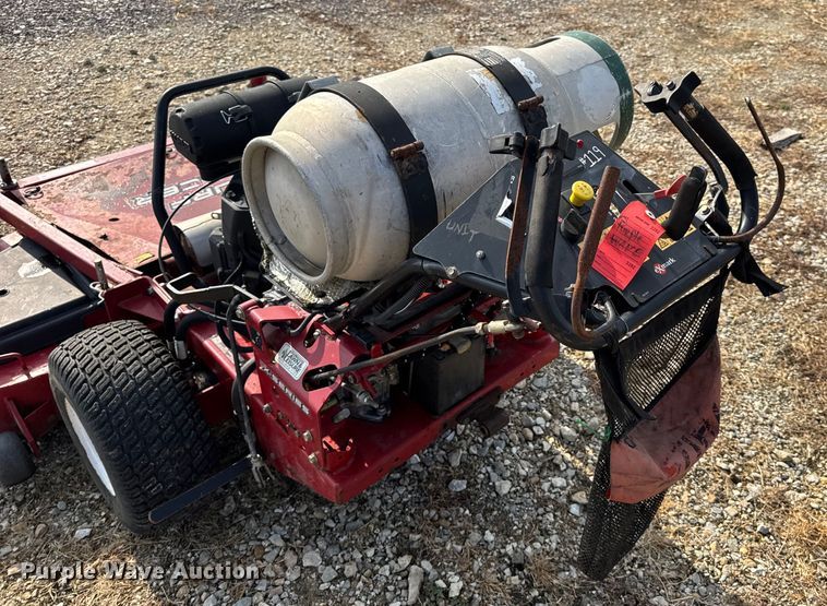 image for item EH7457 eXmark Turf Tracer TTX680PKC60400 lawn mower