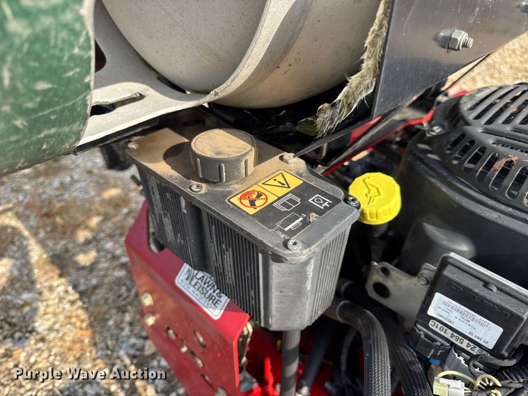 image for item EH7457 eXmark Turf Tracer TTX680PKC60400 lawn mower