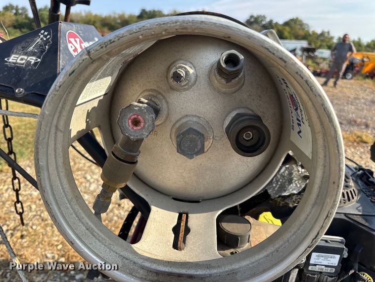 image for item EH7460 eXmark Turf Tracer TTX680PKC60400 lawn mower