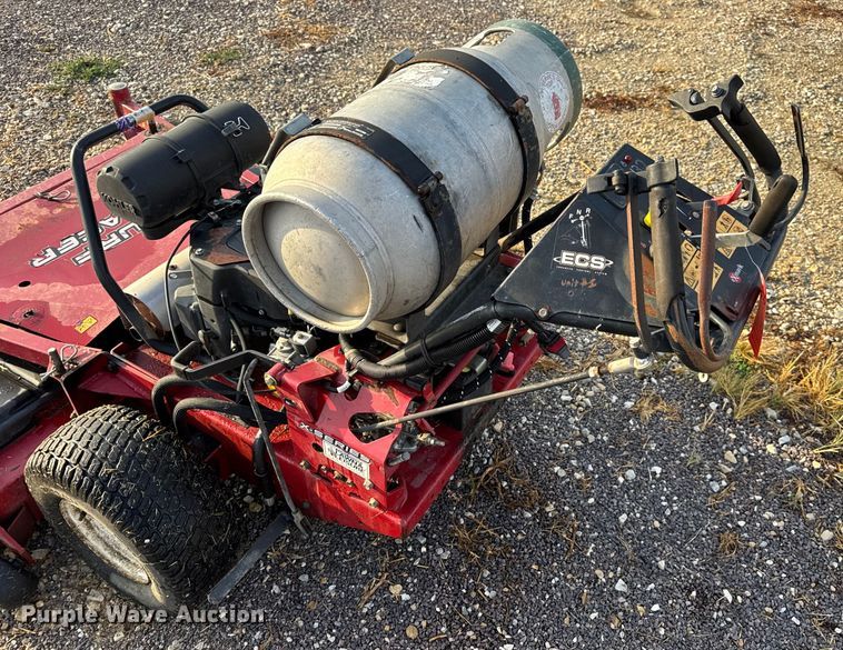 image for item EH7461 eXmark Turf Tracer TTX680PKC60400 lawn mower