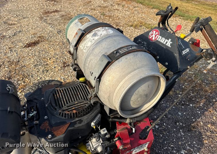 image for item EH7461 eXmark Turf Tracer TTX680PKC60400 lawn mower