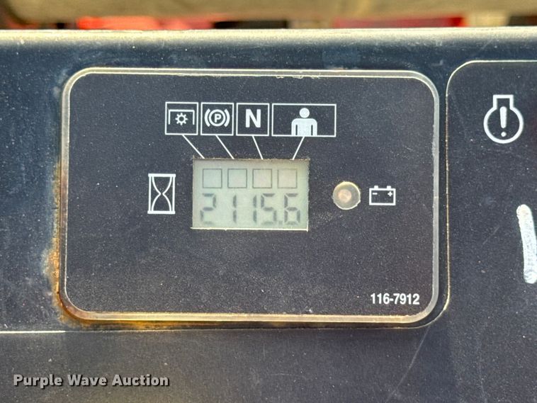 image for item EH7462 eXmark Turf Tracer TTX680PKC60400 lawn mower