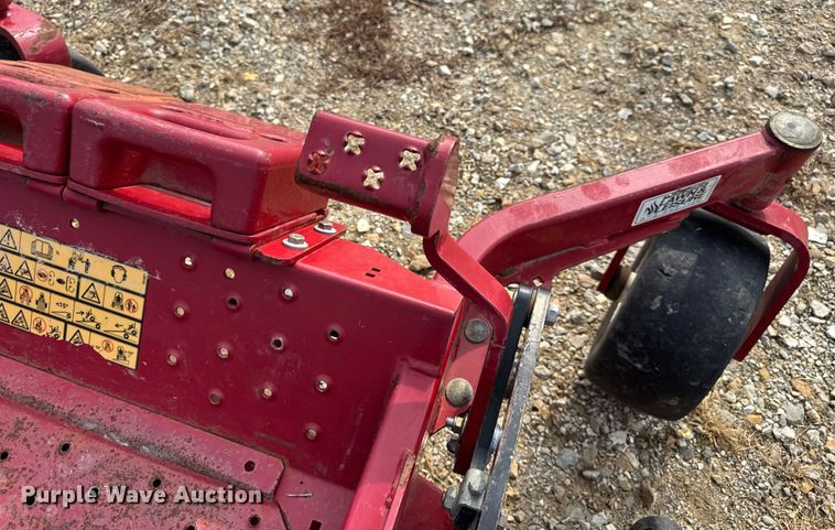 image for item EH7464 eXmark Lazer Z LZ5740PKC72400 ZTR lawn mower