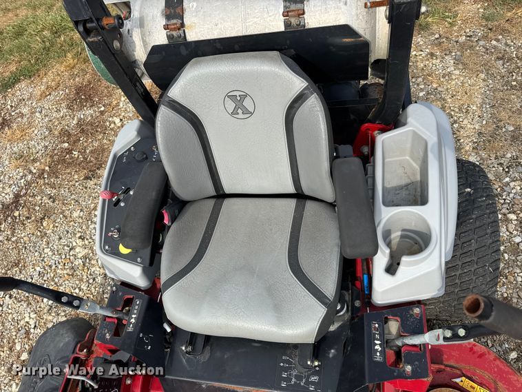 image for item EH7464 eXmark Lazer Z LZ5740PKC72400 ZTR lawn mower