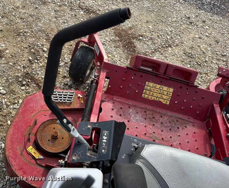 image for item EH7464 eXmark Lazer Z LZ5740PKC72400 ZTR lawn mower