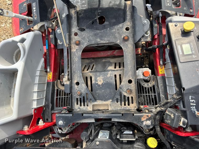 image for item EH7464 eXmark Lazer Z LZ5740PKC72400 ZTR lawn mower