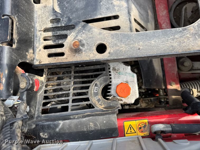 image for item EH7464 eXmark Lazer Z LZ5740PKC72400 ZTR lawn mower