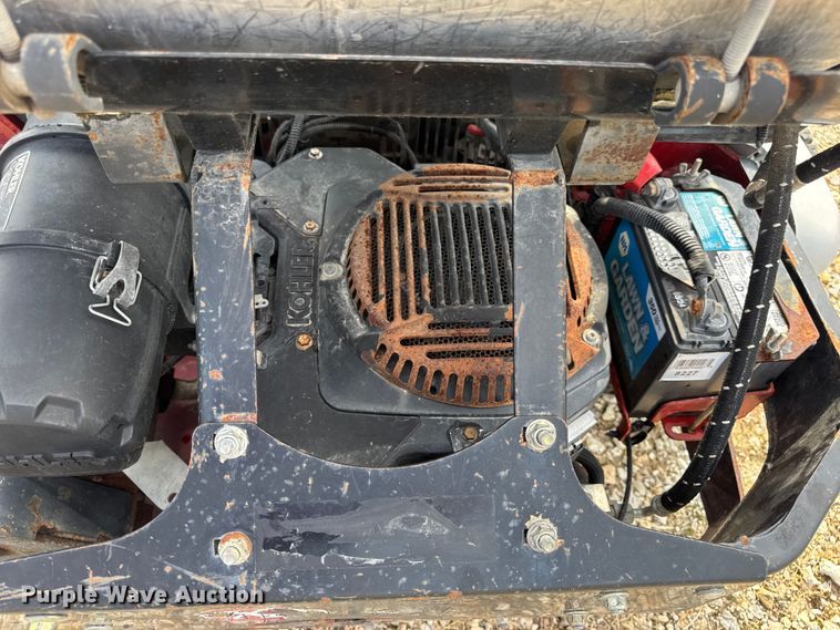 image for item EH7464 eXmark Lazer Z LZ5740PKC72400 ZTR lawn mower