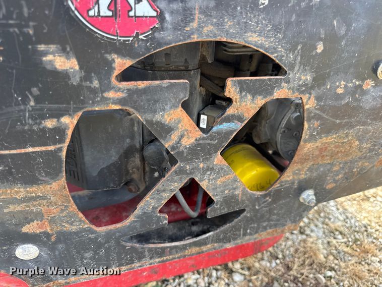 image for item EH7464 eXmark Lazer Z LZ5740PKC72400 ZTR lawn mower