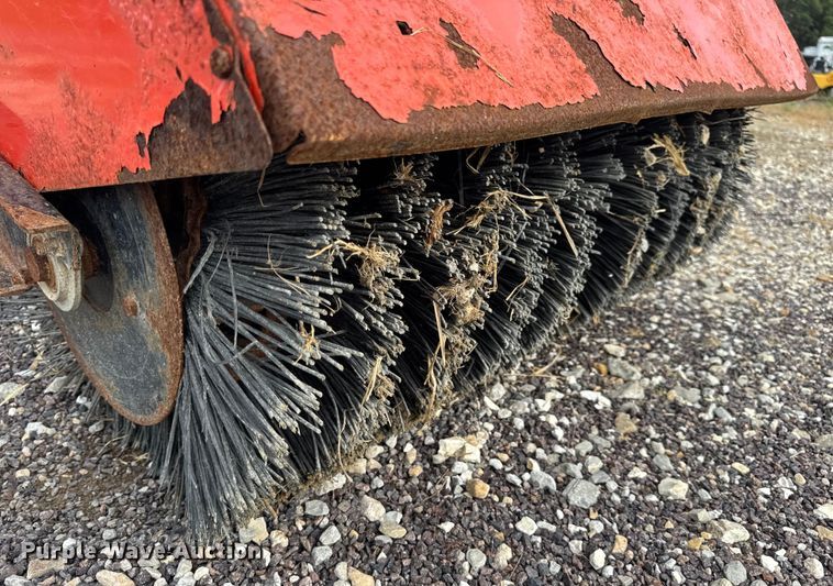 image for item EH7466 Ariens 926515 Hydro Brush 36 broom