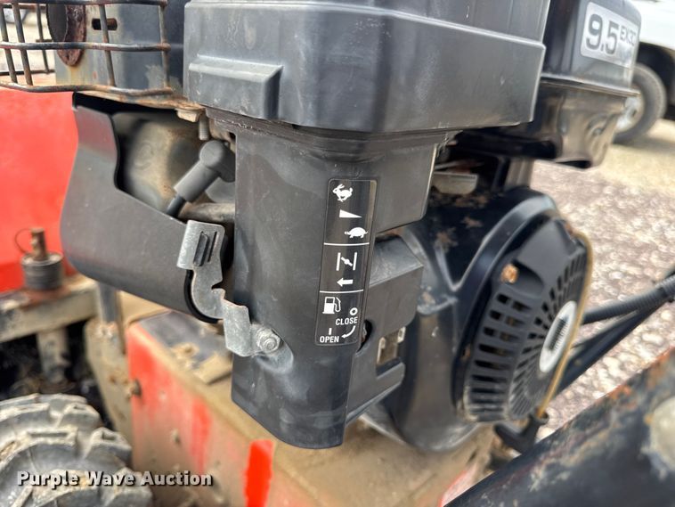 image for item EH7466 Ariens 926515 Hydro Brush 36 broom