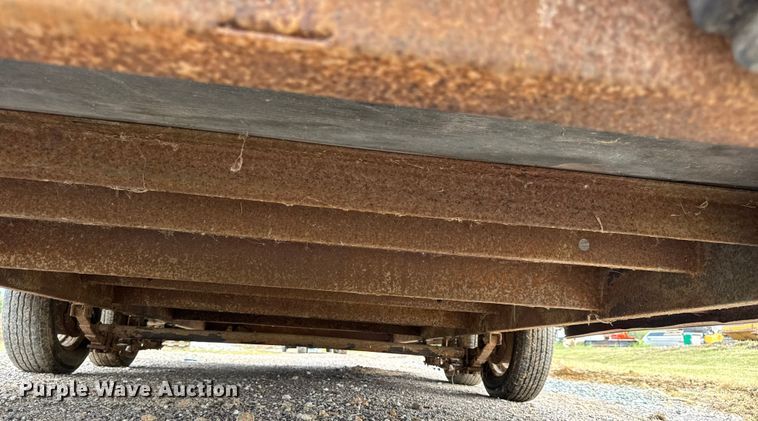 image for item EH7470 2010 Doolittle Cargo Master enclosed cargo trailer