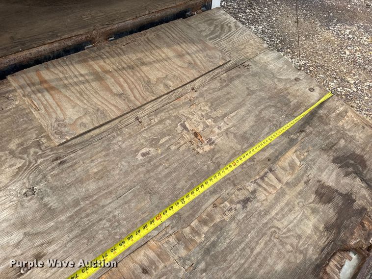 image for item EH7470 2010 Doolittle Cargo Master enclosed cargo trailer