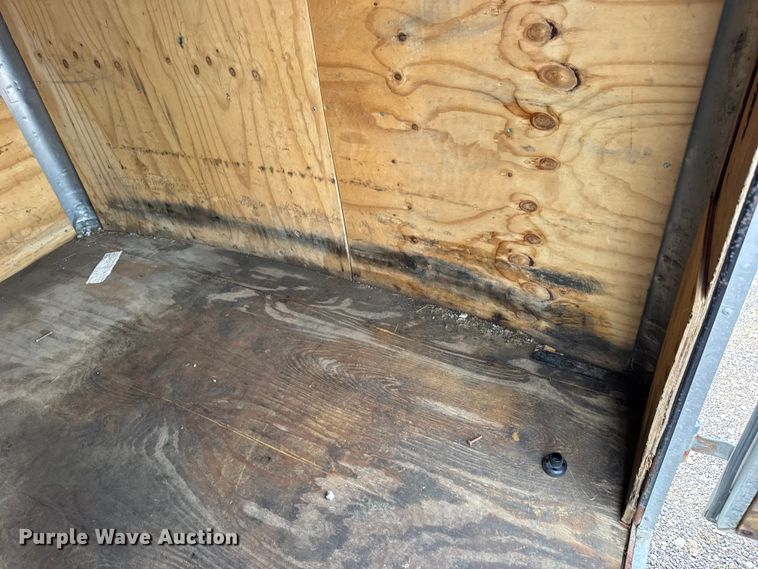 image for item EH7470 2010 Doolittle Cargo Master enclosed cargo trailer