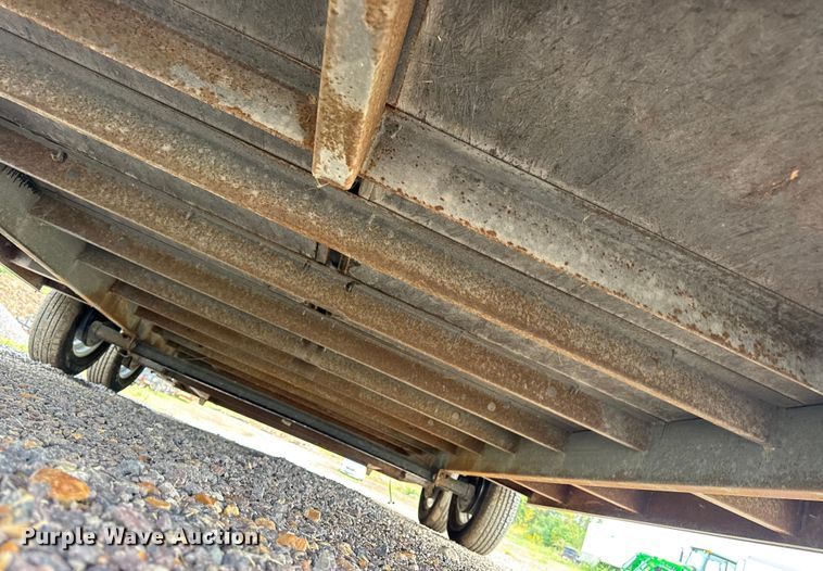 image for item EH7471 2015 Doolittle enclosed cargo trailer