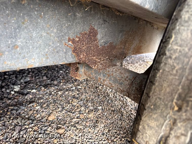 image for item EH7471 2015 Doolittle enclosed cargo trailer