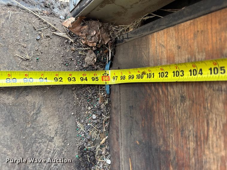 image for item EH7471 2015 Doolittle enclosed cargo trailer