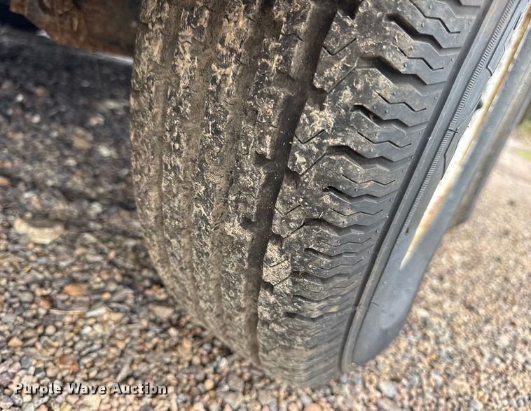 image for item EH7471 2015 Doolittle enclosed cargo trailer