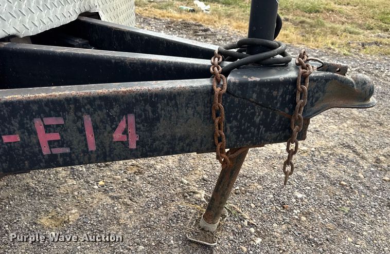 image for item EH7472 2014 Doolittle enclosed cargo trailer