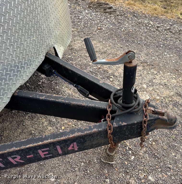 image for item EH7472 2014 Doolittle enclosed cargo trailer