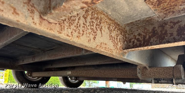 image for item EH7472 2014 Doolittle enclosed cargo trailer