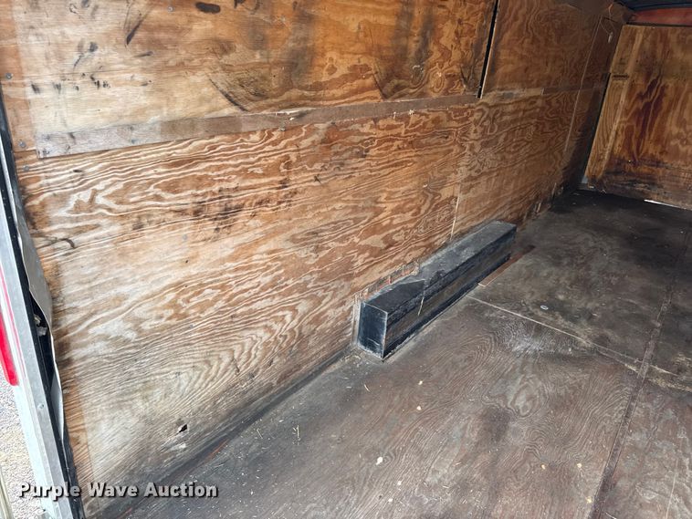 image for item EH7472 2014 Doolittle enclosed cargo trailer