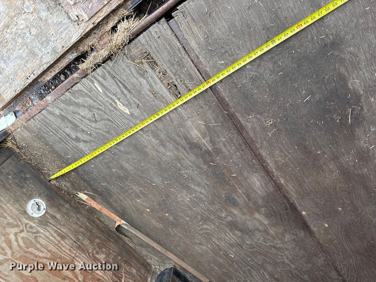 image for item EH7472 2014 Doolittle enclosed cargo trailer