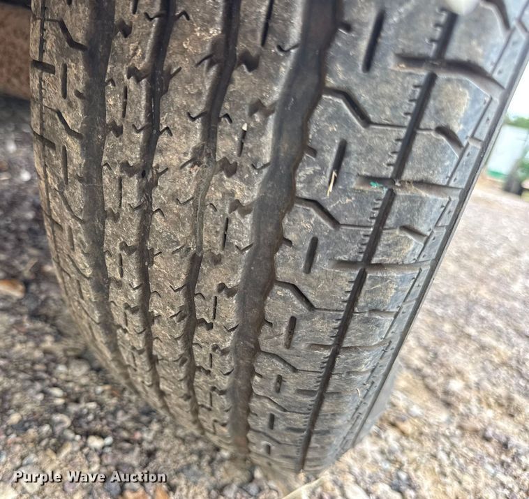 image for item EH7472 2014 Doolittle enclosed cargo trailer