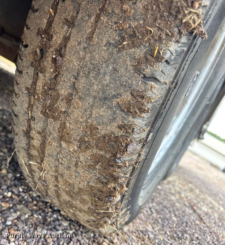 image for item EH7472 2014 Doolittle enclosed cargo trailer