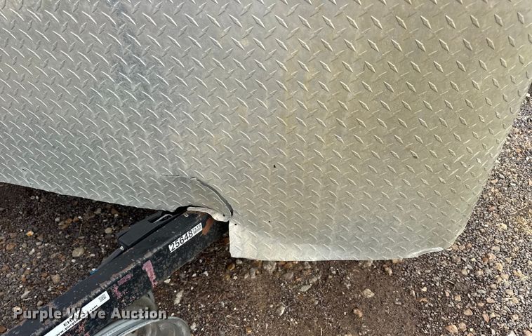 image for item EH7473 2010 Doolittle enclosed cargo trailer