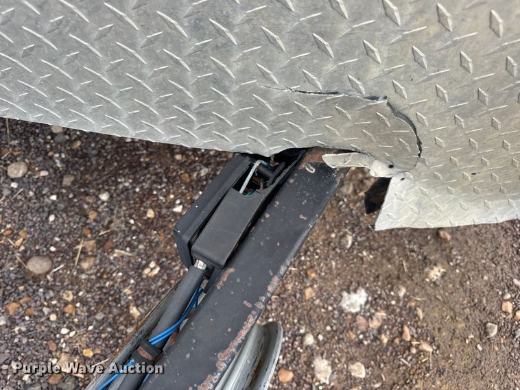 image for item EH7473 2010 Doolittle enclosed cargo trailer